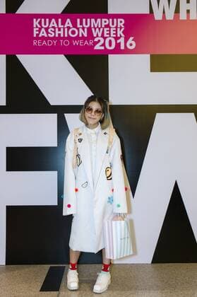 August 20, 2016 - Kuala Lumpur, Malaysia - Street fashion photo during 2016 Kuala Lumpur Fashion week at Pavilion Kuala Lumpur, Malaysia. August 20, 2016. Fashion Week 2016 will take place on August 17 until 21. Kuala Lumpur Malaysia  - ZUMAn230
