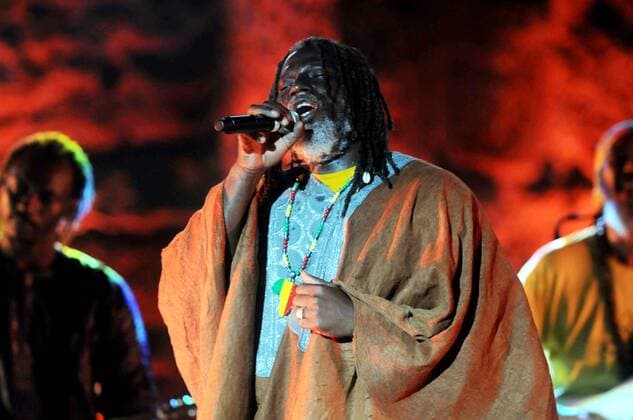 Concert at the Carthage International Festival Ivorian Tiken Jah Fakoly is an icon for the entire African continent, it is also Francophone Reggae artist most recognized in the world, with a record demimillion sold in France, a victory of the Music in 2003, and a concert at Bercy in 2011. Carthage International Festival 