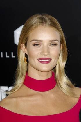 The Mechanic 2: Resurrection Filmpremiere in Hollywood Rosie Huntington-Whiteley THE MECHANIC 2: RESURRECTION FILM PREMIERE Hollywood Patrick Rideaux PicturePerfect