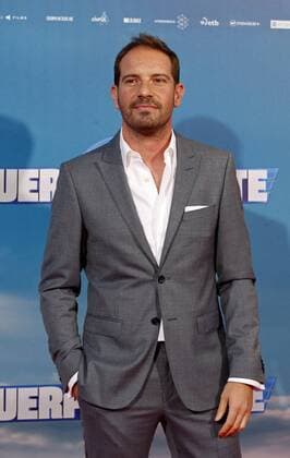Spanish director Joaquin Mazon arrives for the premiere of Cuerpo de Elite (Heroes Wanted), in Madrid, Spain, 25 August 2016. The movie will be released in Spanish theaters on 26 August. Premiere of Heroes Wanted !ACHTUNG: NUR REDAKTIONELLE NUTZUNG!  GRA283 20160825-636077593853210544