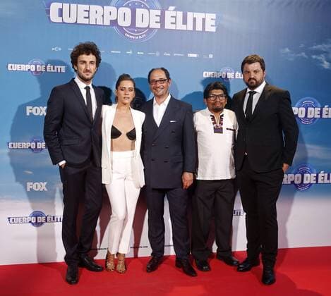 Spanish actors (L-R) Miki Esparbe, Maria Leon, Jordi Sanchez, Andoni Agirregomezcorta and Juan Carlos Aduviri arrive for the premiere of the film Cuerpo de Elite (Heroes Wanted), in Madrid, Spain, 25 August 2016. The movie will be released in Spanish theaters on 26 August. Premiere of Heroes Wanted !ACHTUNG: NUR REDAKTIONELLE NUTZUNG!  GRA277 20160825-636077603474640272