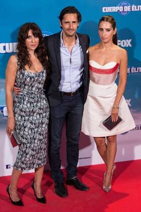 Juan Diego Botto, Maria Botto and Nur Levi Botto during the premiere of Cuerpo de Elite at Capitol cinema. Madrid. August 25, 2016.  (20160825094)