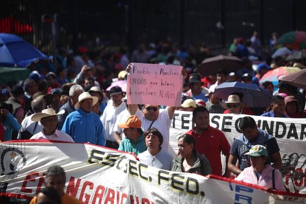 Protest gegen Bildungsreform in Mexiko August 26, 2016 - Mexico - EUM20160826EDU09.JPG.MORELIA, Mich. EducationEducacion-Michoacan.- Profesores de la CNTE de la seccion XVIII marchan, 26 de agosto de 2016, para exigir la abrogacion de la reforma educativa.  - ZUMAu78_