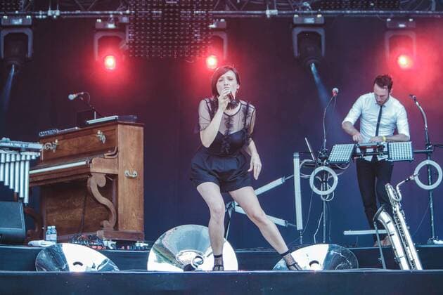 Musikfestival Rock en Seine Caravan Palace - Rock en Seine CELEBRITES : Rock en Seine - Saint Cloud - 27 08 2016 AlexandreFumeron Panoramic 