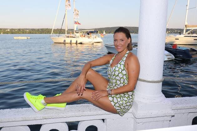 Simone Ballack, Serfan Fashion Show im Hugo s Beach am Starnberger See in Starnberg am 27.08.2016