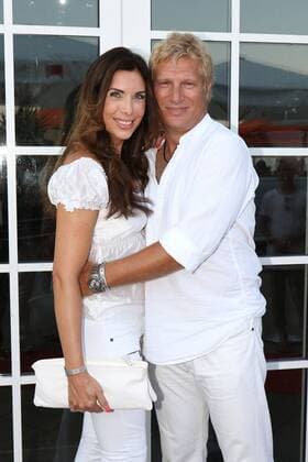 Alexandra Polzin mit Ehemann Gerhard Leinauer, Serfan Fashion Show im Hugo s Beach am Starnberger See in Starnberg am 27.08.2016
