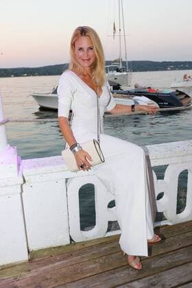 Sonja Kiefer, Serfan Fashion Show im Hugo s Beach am Starnberger See in Starnberg am 27.08.2016