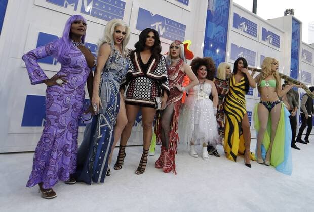 MTV Video Music Awards in New York RuPaul s Drag Race All Stars arrive on the red carpet at the 2016 MTV Video Music Awards at Madison Square Garden in New York City on August 28, 2016. Performers at the 2016 MTV VMA s include Rihanna, Britney Spears, Ariana Grande and Nicki Minaj.  NYP20160828117 JOHNxANGELILLO