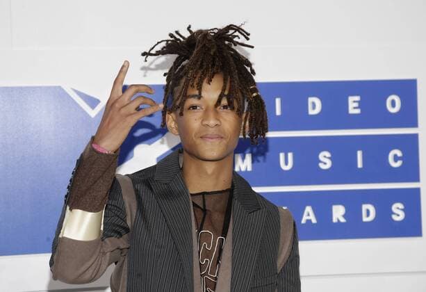 MTV Video Music Awards in New York Jaden Smith arrives on the red carpet at the 2016 MTV Video Music Awards at Madison Square Garden in New York City on August 28, 2016. Performers at the 2016 MTV VMA s include Rihanna, Britney Spears, Ariana Grande and Nicki Minaj.  NYP20160828144 JOHNxANGELILLO