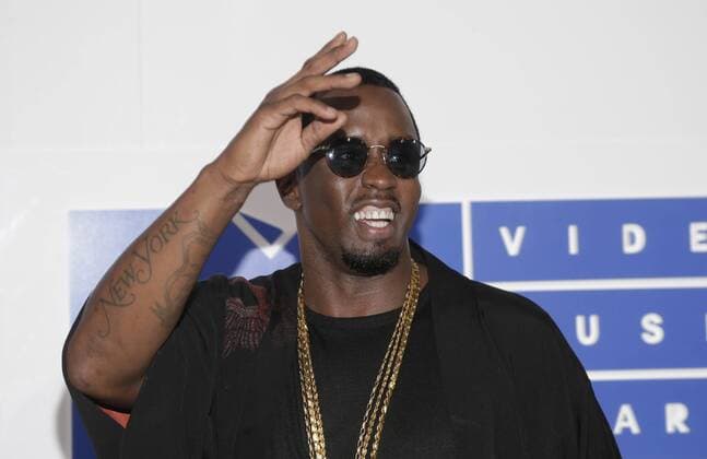 MTV Video Music Awards in New York Sean Diddy Combs arrives on the red carpet at the 2016 MTV Video Music Awards at Madison Square Garden in New York City on August 28, 2016. Performers at the 2016 MTV VMA s include Rihanna, Britney Spears, Ariana Grande and Nicki Minaj.  NYP20160828157 JOHNxANGELILLO