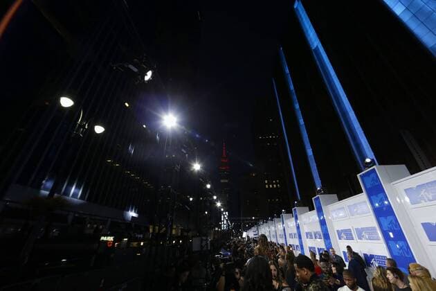 MTV Video Music Awards in New York Celebrities arrive on the red carpet with a view of the Empire State Building at the 2016 MTV Video Music Awards at Madison Square Garden in New York City on August 28, 2016. Performers at the 2016 MTV VMA s include Rihanna, Britney Spears, Ariana Grande and Nicki Minaj.  NYP20160828115 JOHNxANGELILLO