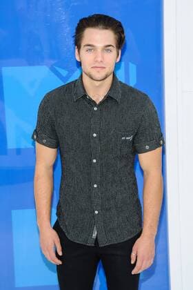 MTV Video Music Awards in New York August 28, 2016 - New York, NY, United States - 28 August 2016 - New York, New York - Dylan Sprayberry. 2016 MTV Video Music Awards at Madison Square Garden. Photo Credit: Mario Santoro AdMedia New York United States - ZUMAa123