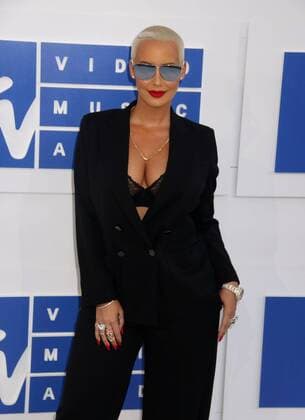August 28, 2016 - New York, New York, U.S. - AMBER ROSE attends the arrivals at the 2016 MTV Video Music Awards held at Madison Square Garden. New York U.S. - ZUMAk03_