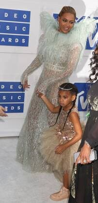 August 28, 2016 - New York, New York, U.S. - Singer BEYONCE KNOWLES and BLUE IVY attend the arrivals at the 2016 MTV Video Music Awards held at Madison Square Garden. New York U.S. - ZUMAk03_
