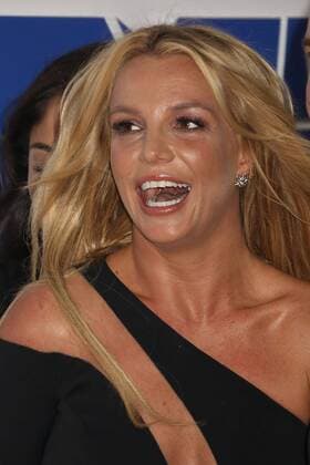 August 28, 2016 - New York, New York, U.S. - Singer BRITNEY SPEARS attends the arrivals at the 2016 MTV Video Music Awards held at Madison Square Garden. New York U.S. - ZUMAk03_