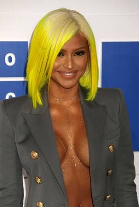 August 28, 2016 - New York, New York, U.S. - Singer CASSIE attends the arrivals at the 2016 MTV Video Music Awards held at Madison Square Garden. New York U.S. - ZUMAk03_