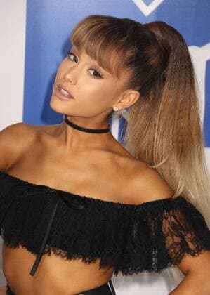 August 28, 2016 - New York, New York, U.S. - Singer ARIANA GRANDE attends the arrivals at the 2016 MTV Video Music Awards held at Madison Square Garden. New York U.S. - ZUMAk03_