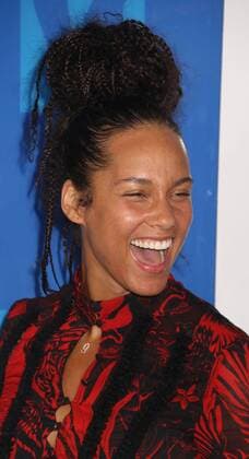 August 28, 2016 - New York, New York, U.S. - Singer ALICIA KEYS attends the arrivals at the 2016 MTV Video Music Awards held at Madison Square Garden. New York U.S. - ZUMAk03_