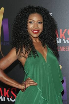 LOS ANGELES - AUG 28: Gabrielle Dennis at the When The Bough Breaks Premiere at the Regal LA Live Stadium 14 on August 28, 2016 in Los Angeles, CA  HPA