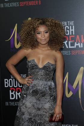LOS ANGELES - AUG 28: Jaz Sinclair at the When The Bough Breaks Premiere at the Regal LA Live Stadium 14 on August 28, 2016 in Los Angeles, CA  HPA