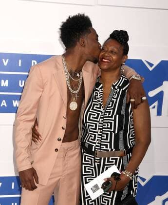 August 28, 2016 - New York, New York, U.S. - Hip hop artist DESIIGNER and his MOTHER attend the arrivals at the 2016 MTV Video Music Awards held at Madison Square Garden. New York U.S. - ZUMAk03_