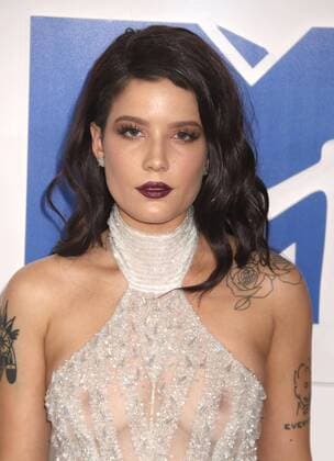 August 28, 2016 - New York, New York, U.S. - Singer HALSEY attends the arrivals at the 2016 MTV Video Music Awards held at Madison Square Garden. New York U.S. - ZUMAk03_