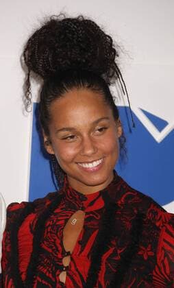 August 28, 2016 - New York, New York, U.S. - Singer ALICIA KEYS attends the arrivals at the 2016 MTV Video Music Awards held at Madison Square Garden. New York U.S. - ZUMAk03_