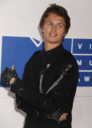 August 28, 2016 - New York, New York, U.S. - Actor ANSEL ELGORT attends the arrivals at the 2016 MTV Video Music Awards held at Madison Square Garden. New York U.S. - ZUMAk03_
