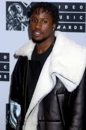 August 28, 2016 - New York, New York, U.S. - Singer actor SHAMEIK MOORE poses for photos in the press room at the 2016 MTV Video Music Awards held at Madison Square Garden. New York U.S. - ZUMAk03_