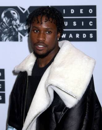 August 28, 2016 - New York, New York, U.S. - Singer actor SHAMEIK MOORE poses for photos in the press room at the 2016 MTV Video Music Awards held at Madison Square Garden. New York U.S. - ZUMAk03_