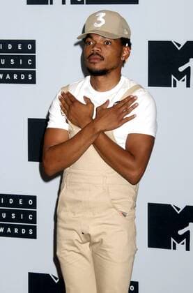 August 28, 2016 - New York, New York, U.S. - CHANCE THE RAPPER poses for photos in the press room at the 2016 MTV Video Music Awards held at Madison Square Garden. New York U.S. - ZUMAk03_