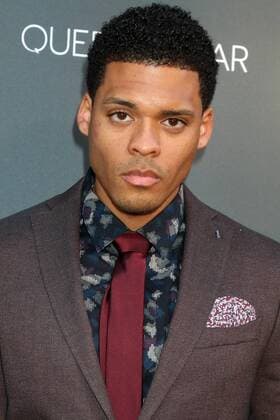 LOS ANGELES - AUG 29: Deric Augustine at the Premiere Of OWN s Queen Sugar at the Warner Brothers Studios on August 29, 2016 in Burbank, CA  KathyxHutchins