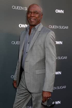 LOS ANGELES - AUG 29: Glynn Turman at the Premiere Of OWN s Queen Sugar at the Warner Brothers Studios on August 29, 2016 in Burbank, CA  KathyxHutchins