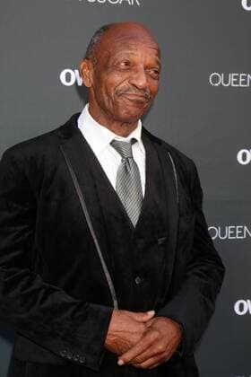 LOS ANGELES - AUG 29: Henry Sanders at the Premiere Of OWN s Queen Sugar at the Warner Brothers Studios on August 29, 2016 in Burbank, CA  KathyxHutchins