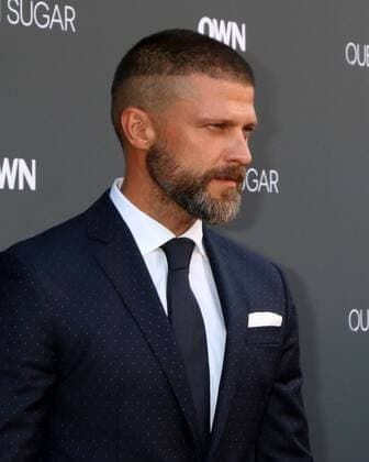 LOS ANGELES - AUG 29: Greg Vaughan at the Premiere Of OWN s Queen Sugar at the Warner Brothers Studios on August 29, 2016 in Burbank, CA  KathyxHutchins