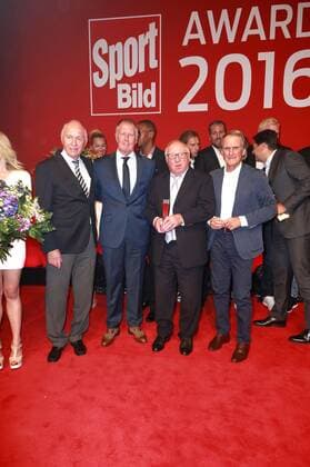 Willi Schulz, Geoffrey Charles Hurst, Uwe Seeler und Wolfgang Overath beim Sport Bild Award 2016 in der Fischauktionshalle. Hamburg, 29.08.2016 Foto:xgbrcix xFuturexImage