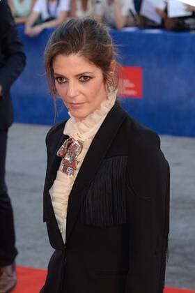 210942 Degun Starface 2016-09-01 Venise Italie Mostra 2016. 73nd Venice International Film festival. Photocall du film The light between oceans . Mostra 2016. 73nd Venice International Film Festival. Red Carpet of the light between oceans movie.Chiara mastroianni. Mastroianni, Chiara  Copyright: xDegunx xStarfacex STAR_210942_008