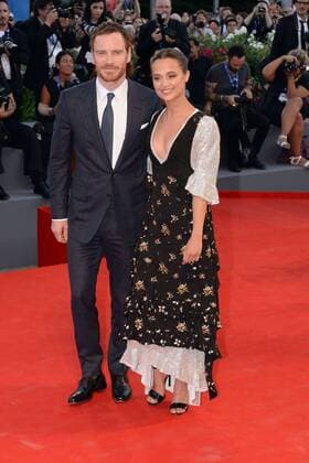 210942 Degun Starface 2016-09-01 Venise Italie Mostra 2016. 73nd Venice International Film festival. Photocall du film The light between oceans . Mostra 2016. 73nd Venice International Film Festival. Red Carpet of the light between oceans movie. Alicia Vikander .Michael Fassbinder. Fassbender, Michael; Vikander, Alicia  Copyright: xDegunx xStarfacex STAR_210942_019