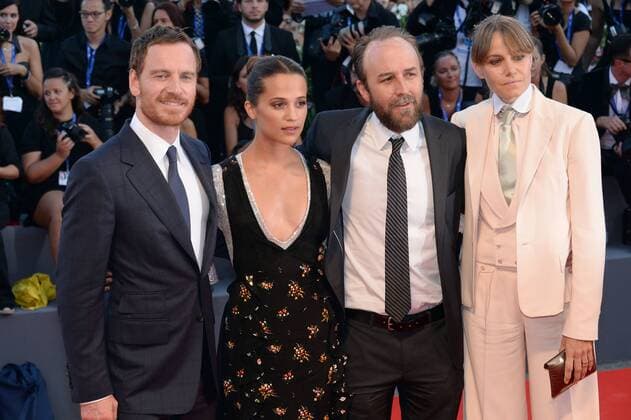 210942 Degun Starface 2016-09-01 Venise Italie Mostra 2016. 73nd Venice International Film festival. Photocall du film The light between oceans . Mostra 2016. 73nd Venice International Film Festival. Red Carpet of the light between oceans movie.Michael fassbinder. Fassbender, Michael; Vikander, Alicia  Copyright: xDegunx xStarfacex STAR_210942_027
