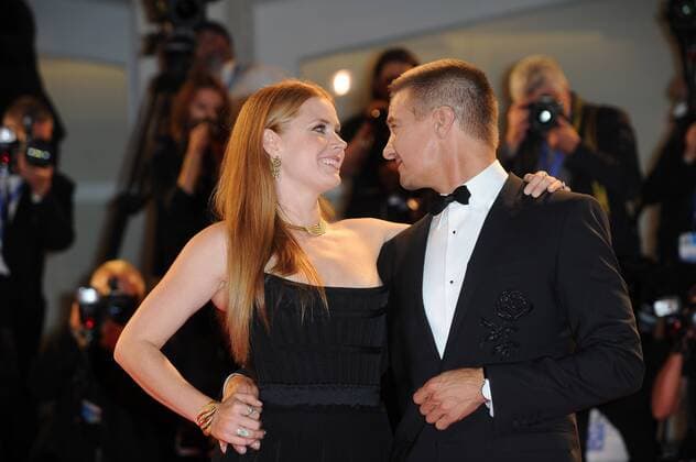 73rd Venice Film Festival, Red Carpet film Arrival . Pictured: Jeremy Renner, Amy Adams  Copyright: xAlbertoxTerenghi Veneziax2016x