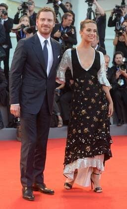 Swedish actress Alicia Vikander and British actor Michael Fassbender attend the premiere of The Light Between Oceans at the 73rd Venice Film Festival on September 1, 2016.  LON20160901128 RUNExHELLESTAD