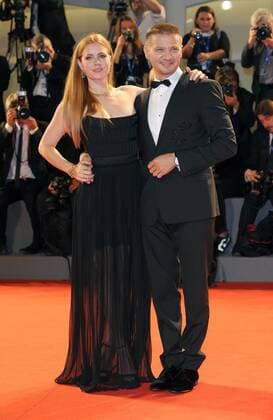 American actress Amy Adams and American actor Jeremy Renner attend the premiere for Arrival during the 73rd Venice Film Festival in Venice on September 1, 2016.  LON20160901223 PAULxTREADWAY