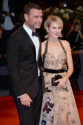 210972 Degun Starface 2016-09-02 venise Italie Mostra 2016. 73nd Venice International Film Festival. Red Carpet of The Bleeder movie.Liv Schreiber.Naomi Watts.  Copyright: xDegunx xStarfacex STAR_210972_008