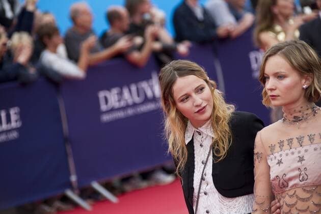 210970 Arnal-Bar Starface 2016-09-02 Deauville France 42nd Deauville American Film Festival. Red CarpetÃ? of Infiltrator. Christa Theret et Diane Rouxel  Copyright: xArnal-Barx STAR_210970_004