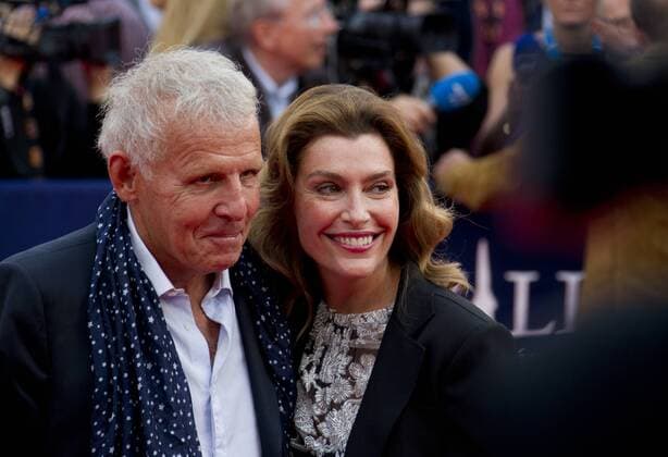 210970 Arnal-Bar Starface 2016-09-02 Deauville France 42nd Deauville American Film Festival. Red CarpetÃ? of Infiltrator.  Copyright: xArnal-Barx STAR_210970_005