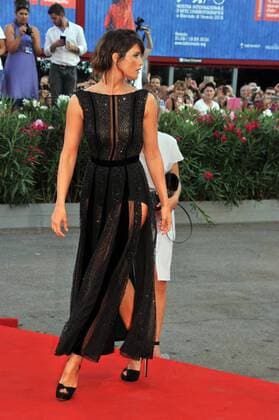 Filmfestspiele Venedig - The Young Pope Filmpremiere 73rd Venice Film Festival, Photocall Red carpet film The young Pope . Pictured: Gemma Arterton  Copyright: xVeneziax2016x