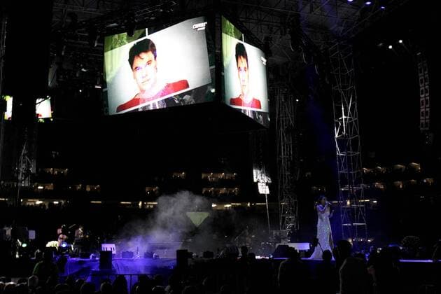 A singer performs during a concert tribute to Mexican singer and songwriter Juan Gabriel at Omnilife stadium in Guadalajara, Mexico, 03 September 2016. Juan Gabriel died on 28 August 2016 in Santa Monica, USA, at the age of 66. Tribute to Mexican Juan Gabriel !ACHTUNG: NUR REDAKTIONELLE NUTZUNG!  MEX45 20160904-636085687440749633