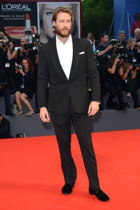 Wicked - Pressetermin zum Musical in Hongkong 73rd Venice Film Festival, Red Carpet Film Hacksaw Ridge . Pictured: Luke Bracey  Copyright: xSimonexComi Veneziax2016x