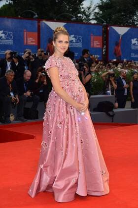 Wicked - Pressetermin zum Musical in Hongkong 73rd Venice Film Festival, Red Carpet Film Hacksaw Ridge . Pictured: Teresa Palmer  Copyright: xSimonexComi Veneziax2016x