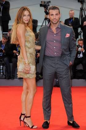 Wicked - Pressetermin zum Musical in Hongkong 73rd Venice Film Festival, Red Carpet film Hacksaw ridge . Pictured: Tommy Chiabra, Siran Manoukia  Copyright: xAlbertoxTerenghi Veneziax2016x